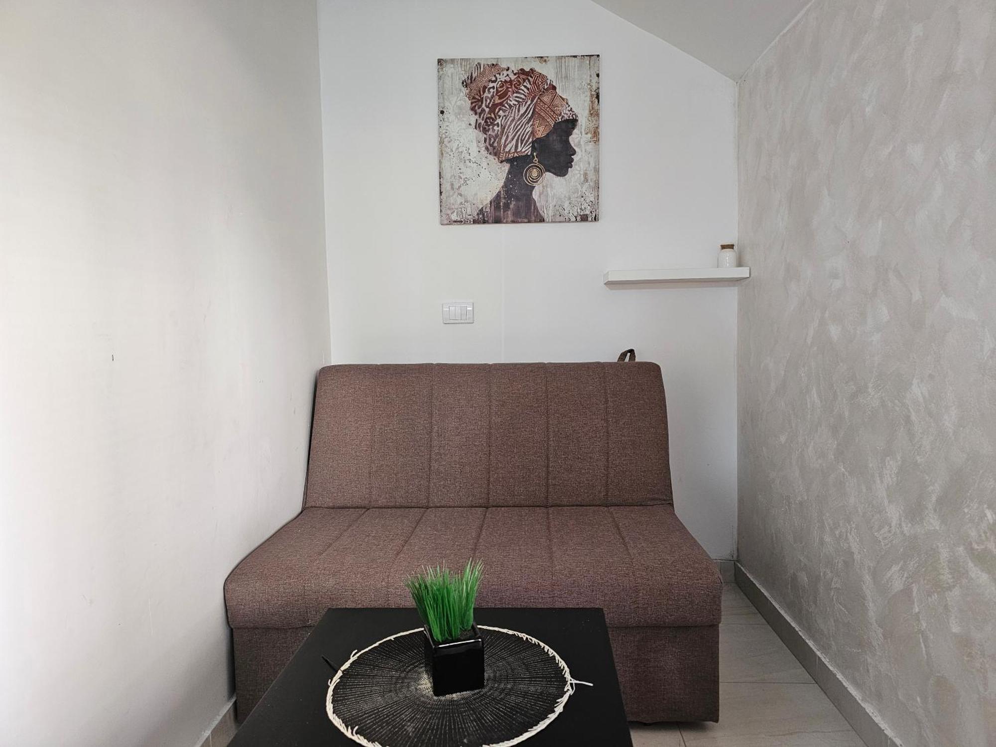 Апартаменти Modern Seaside Escape - Stunning Sea View - Private & Stylish Котор