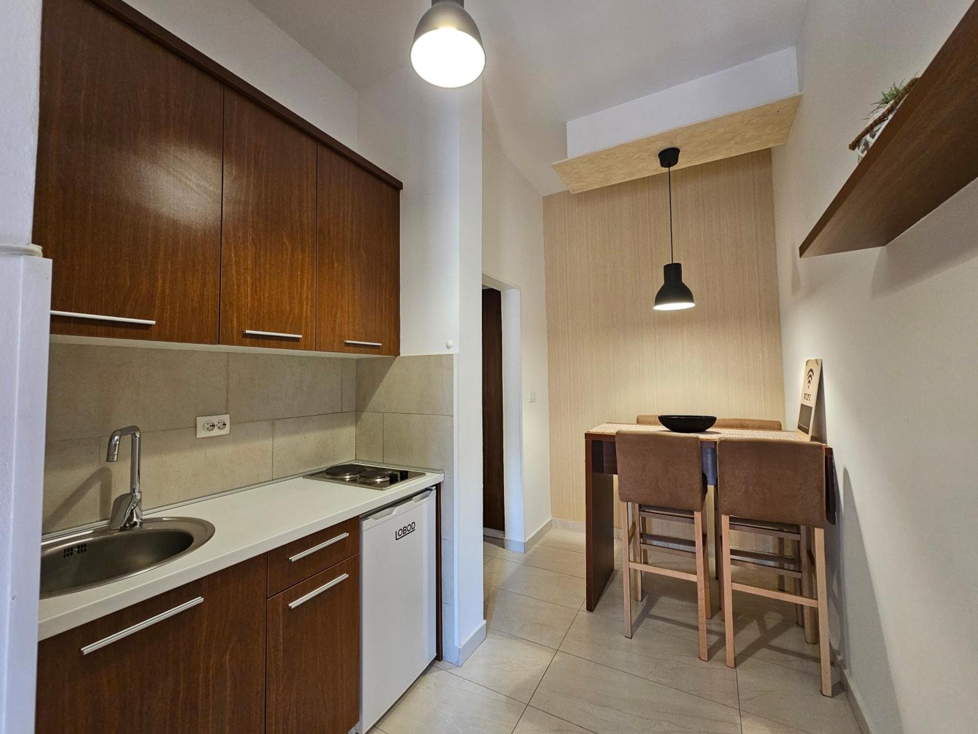 Modern Seaside Escape - Stunning Sea View - Private & Stylish Апартаменти Котор